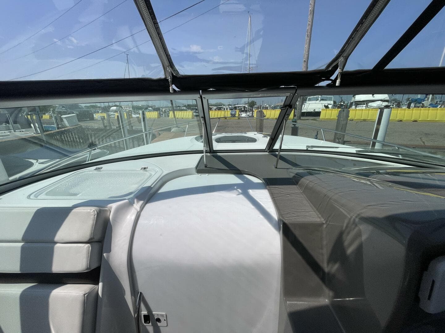 2013 Rinker 310 Express Cruiser