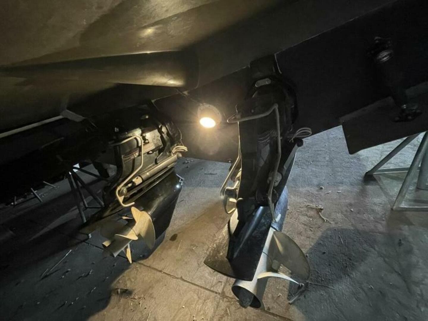 2013 Rinker 310 Express Cruiser