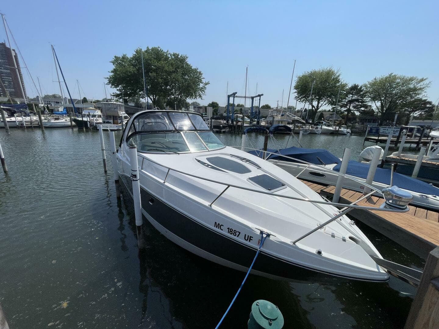 2013 Rinker 310 Express Cruiser