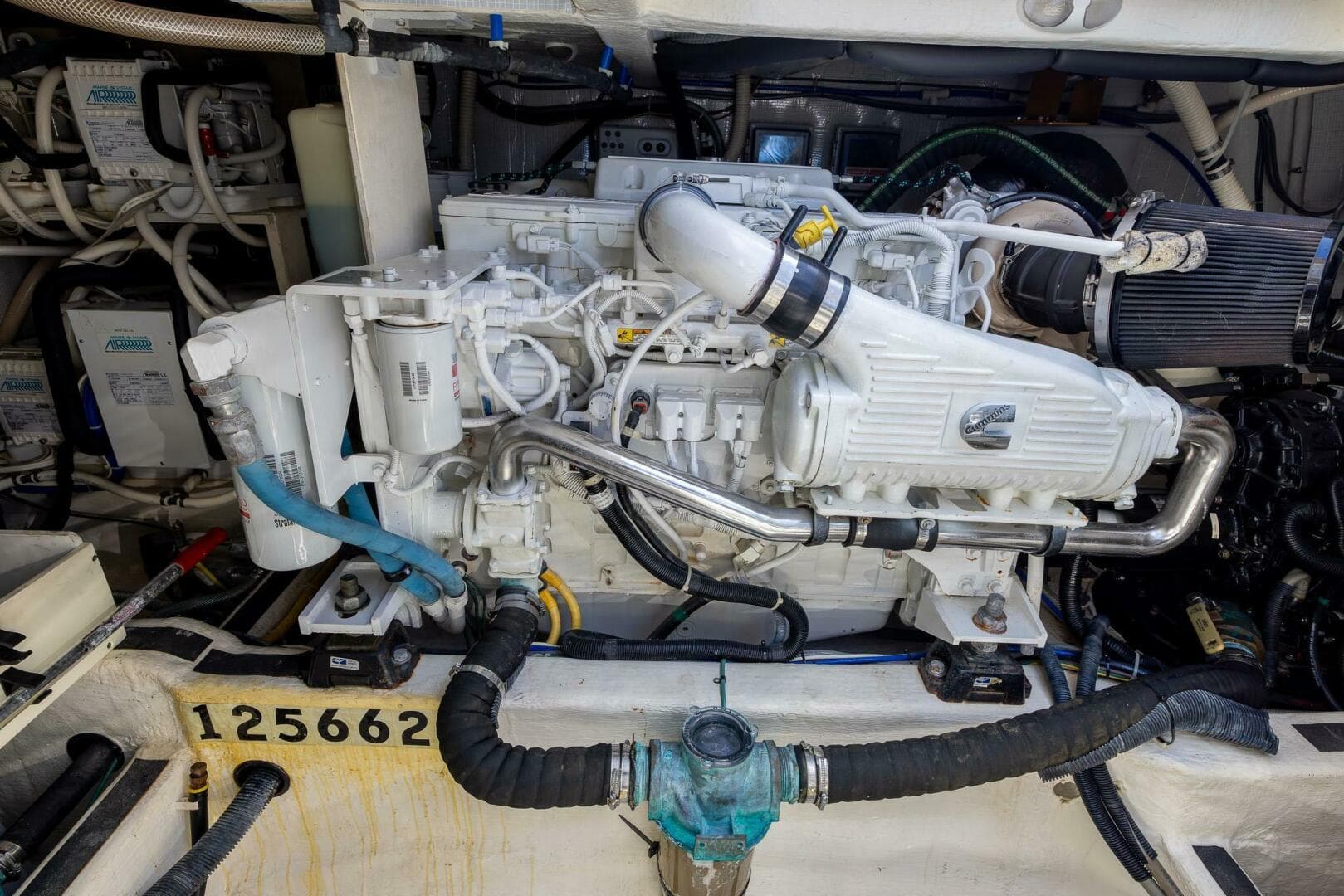 2015 Sabre 48 Salon Express