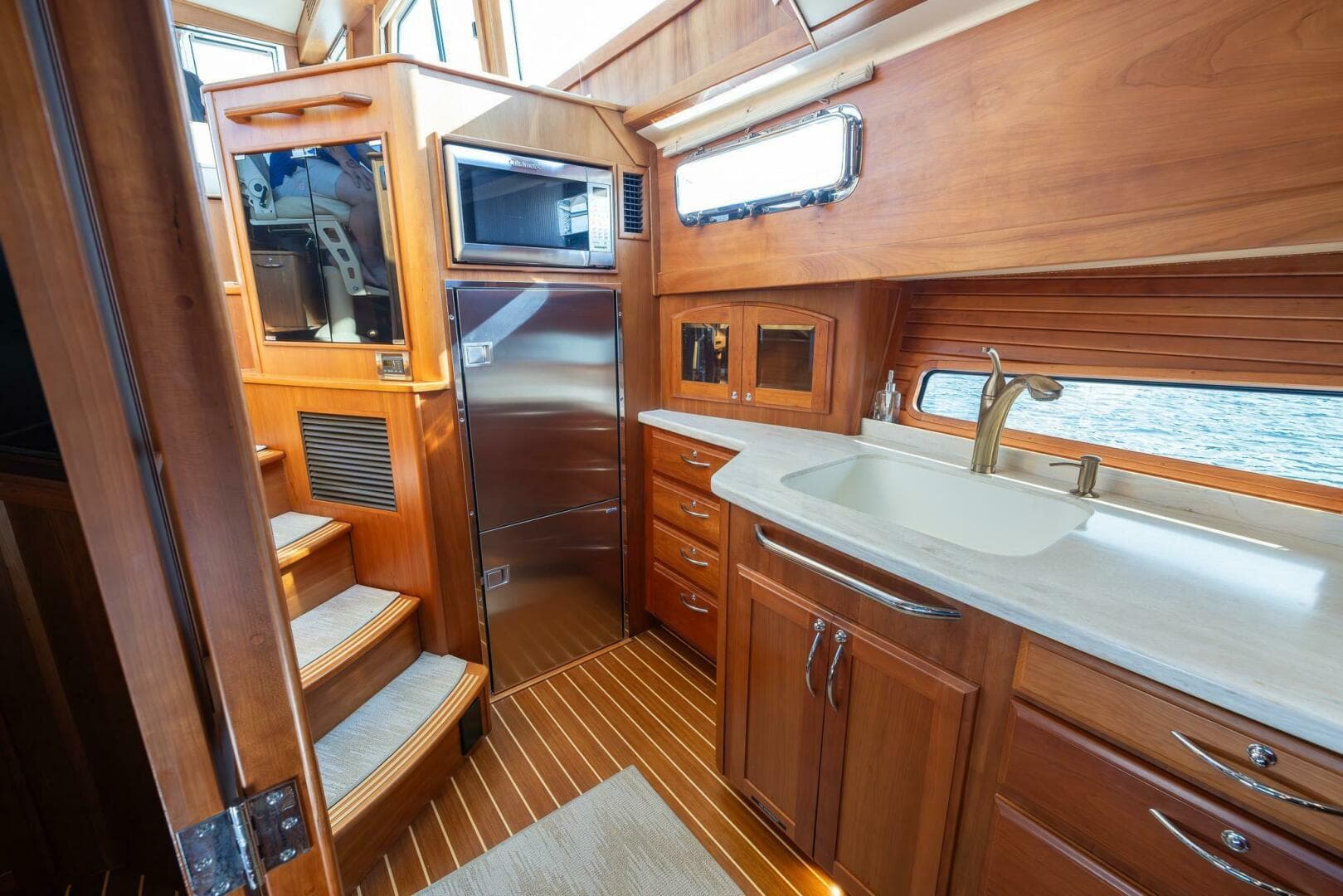 2015 Sabre 48 Salon Express
