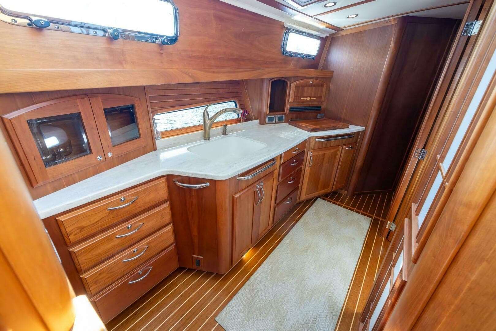 2015 Sabre 48 Salon Express