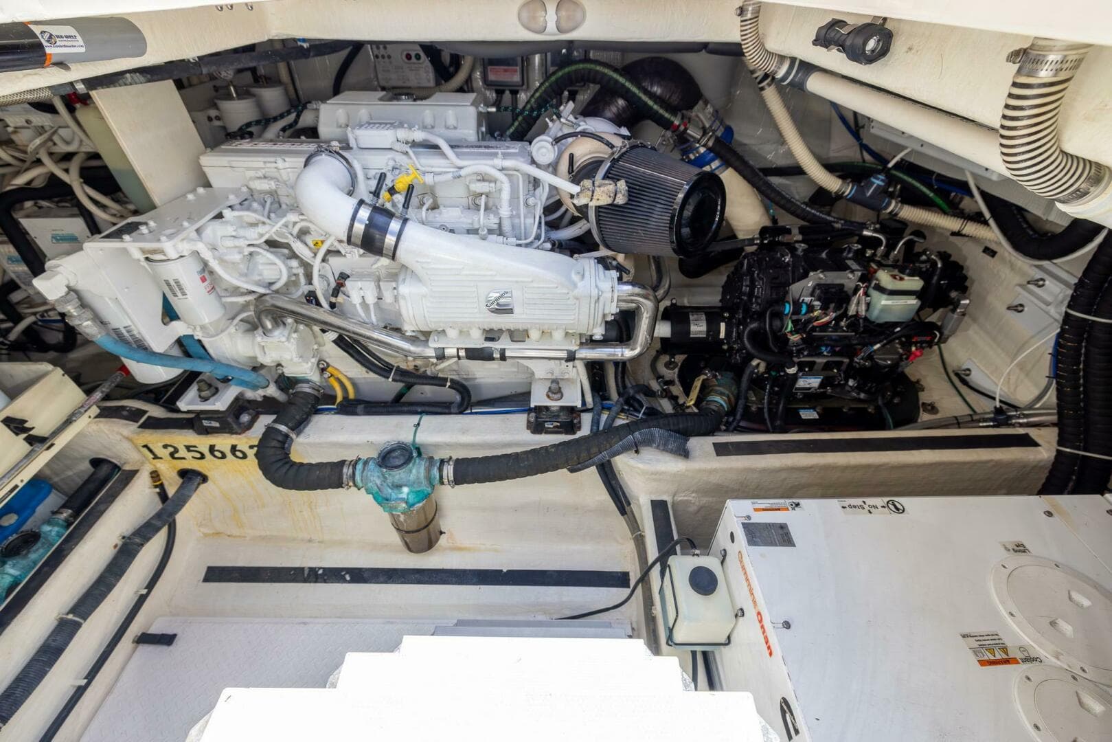 2015 Sabre 48 Salon Express