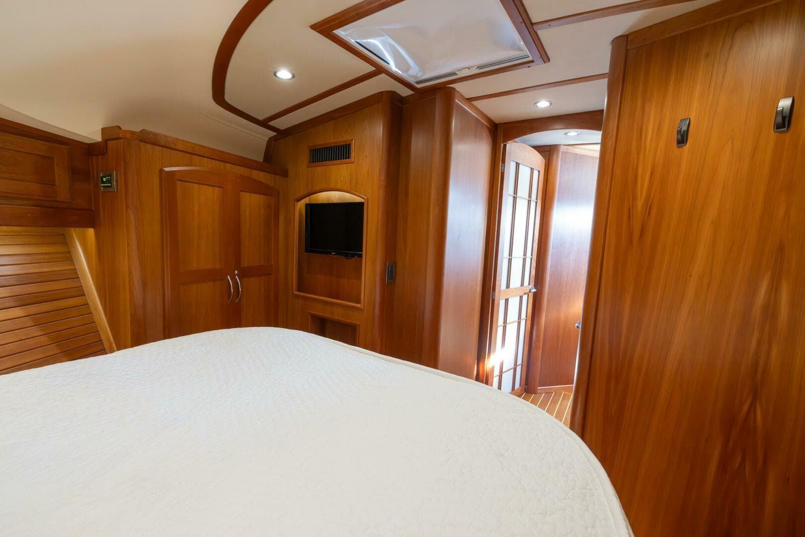 2015 Sabre 48 Salon Express