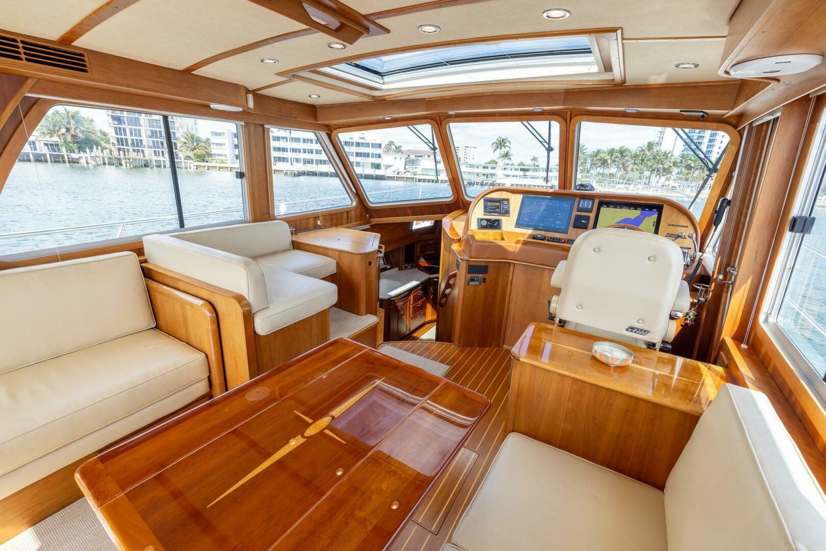 2015 Sabre 48 Salon Express