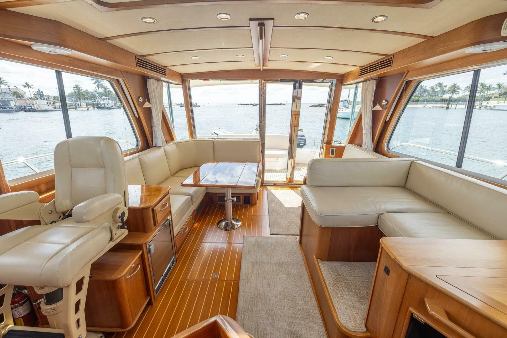 2015 Sabre 48 Salon Express