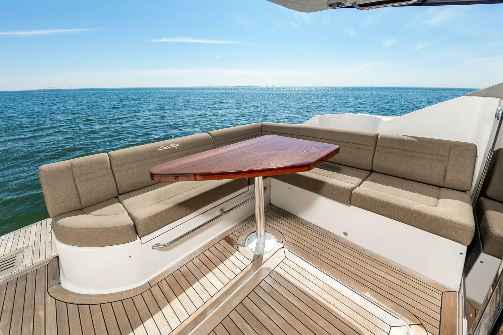 2015 Sea Ray 510 Fly