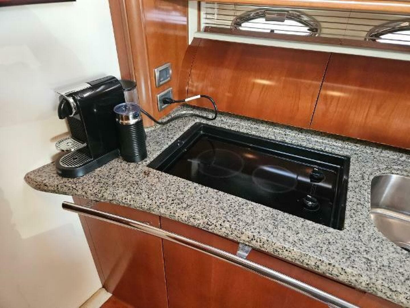 2005 Sea Ray 500 Sundancer