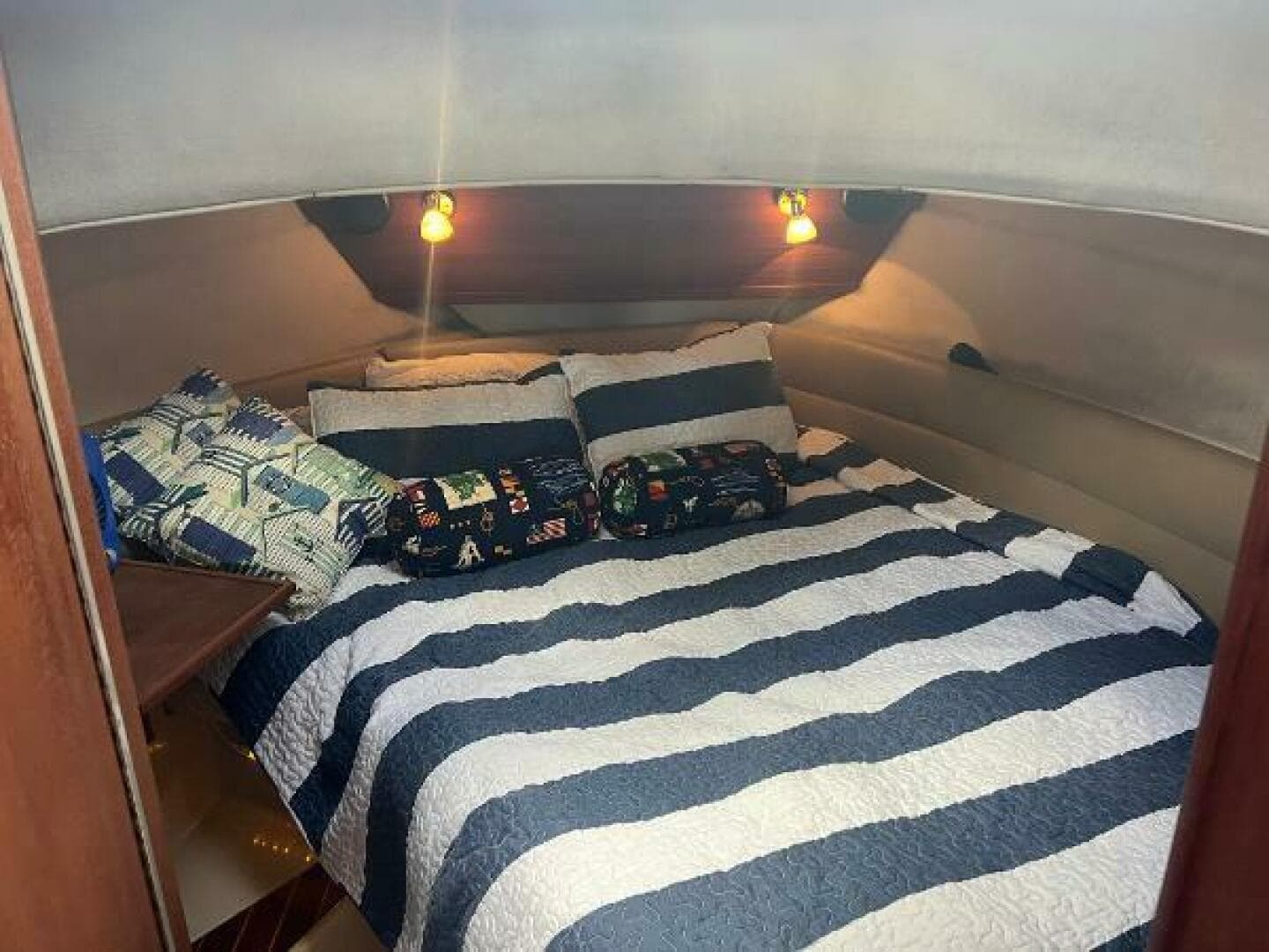 2011 Ranger Tugs R-29