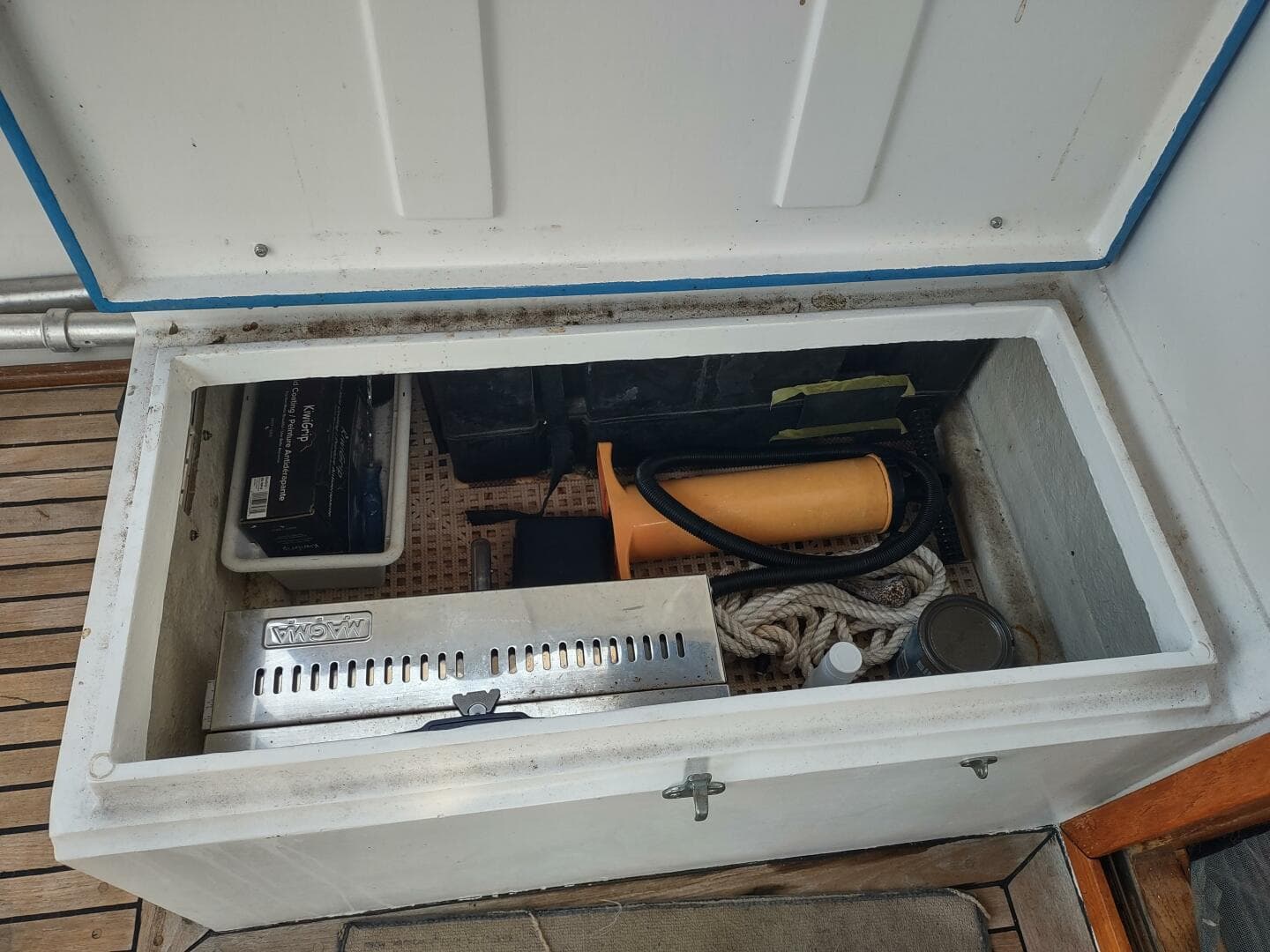 1981 Cheoy Lee 35 Sedan Trawler