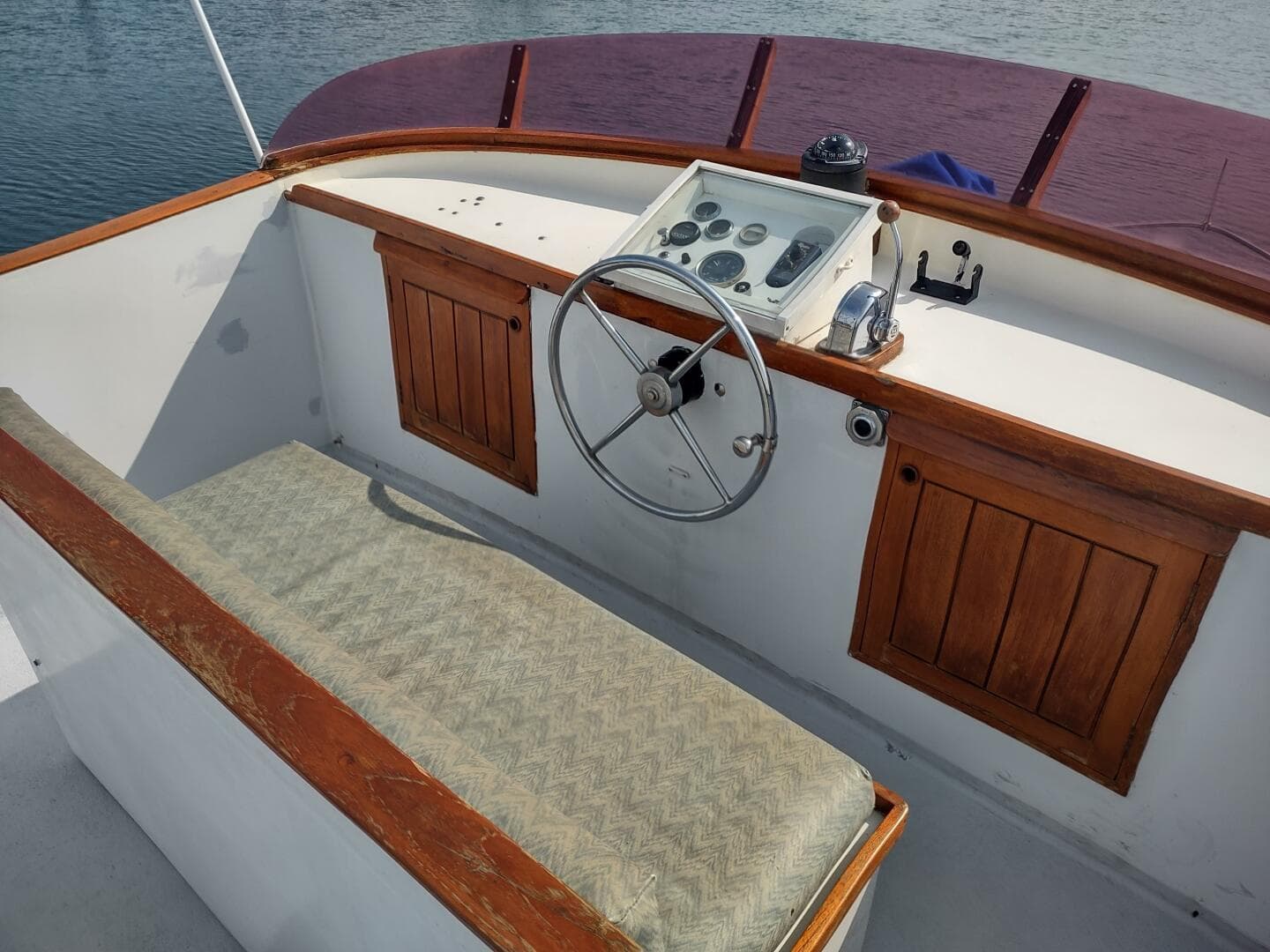 1981 Cheoy Lee 35 Sedan Trawler