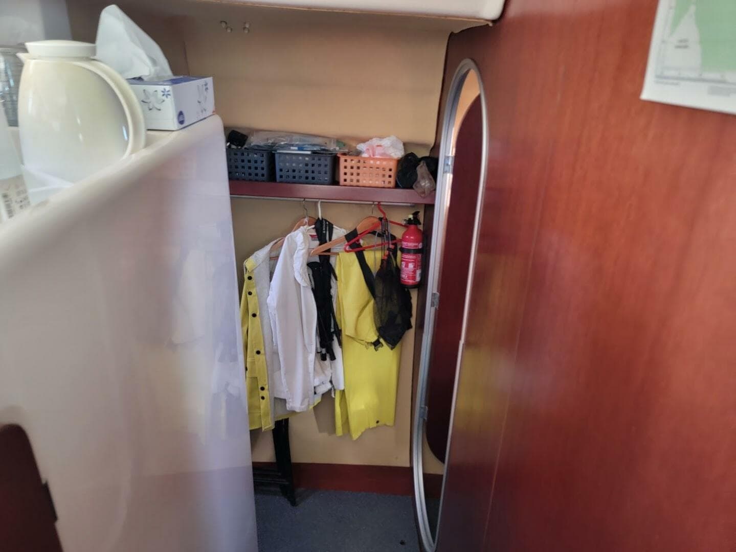1996-fountaine-pajot-tobago-35-sail-9757554-20250414062522169-1_XLARGE.jpg