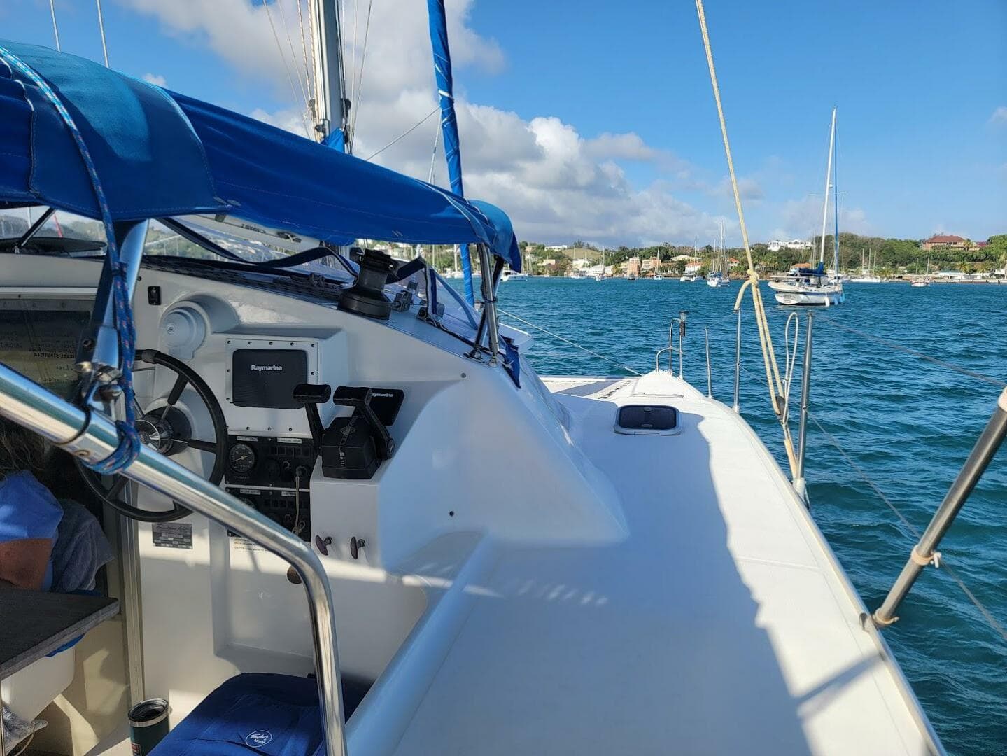 1996-fountaine-pajot-tobago-35-sail-9757554-20250414062505299-1_XLARGE.jpg