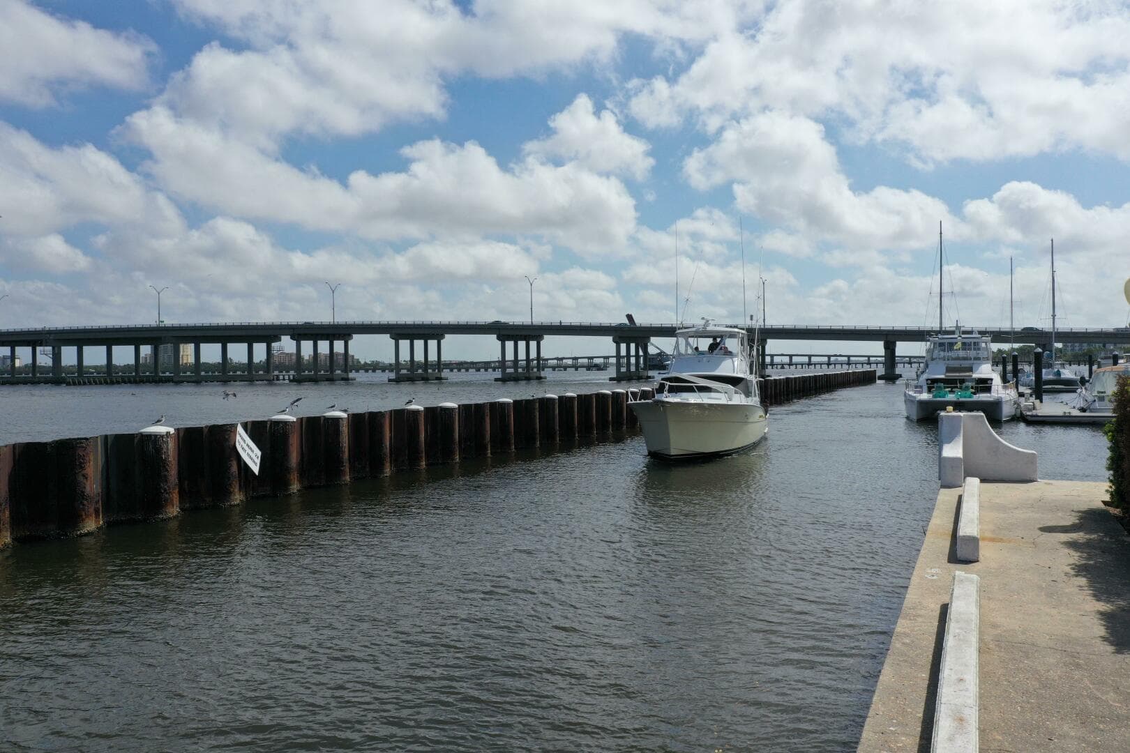 1979 Hatteras Sportfish