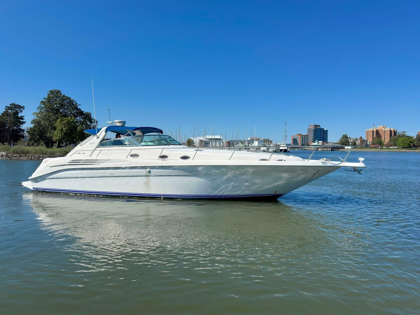 1997 Sea Ray 450 Sundancer