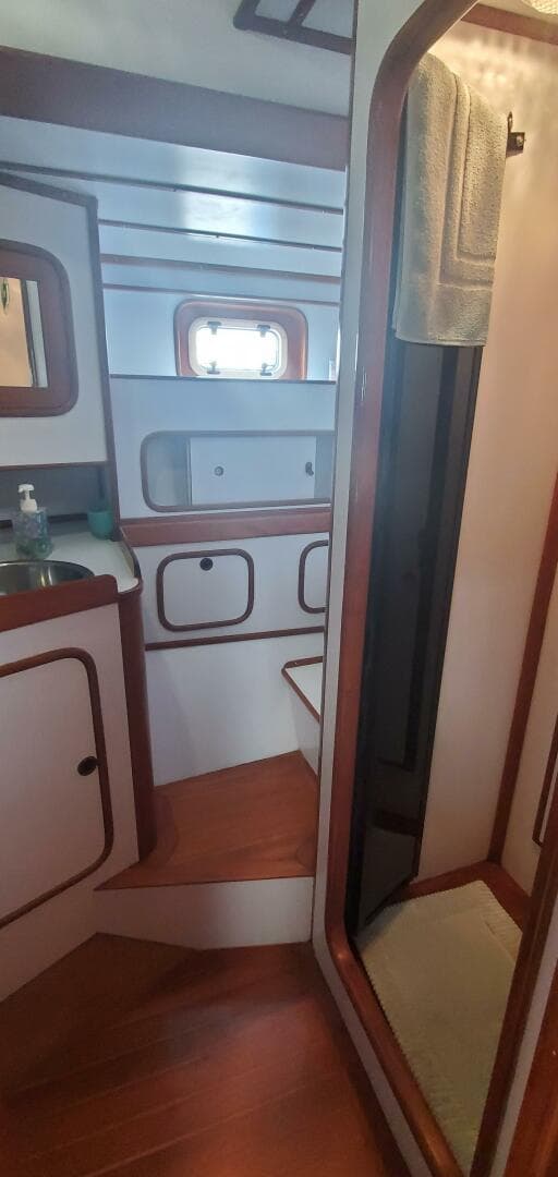 1989 Tayana 55 Centercockpit