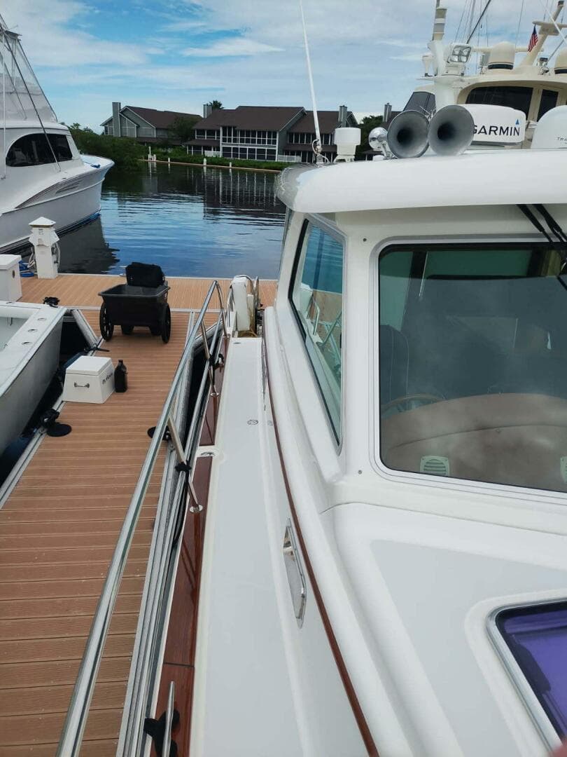 2016 Sabre 38 Salon Express