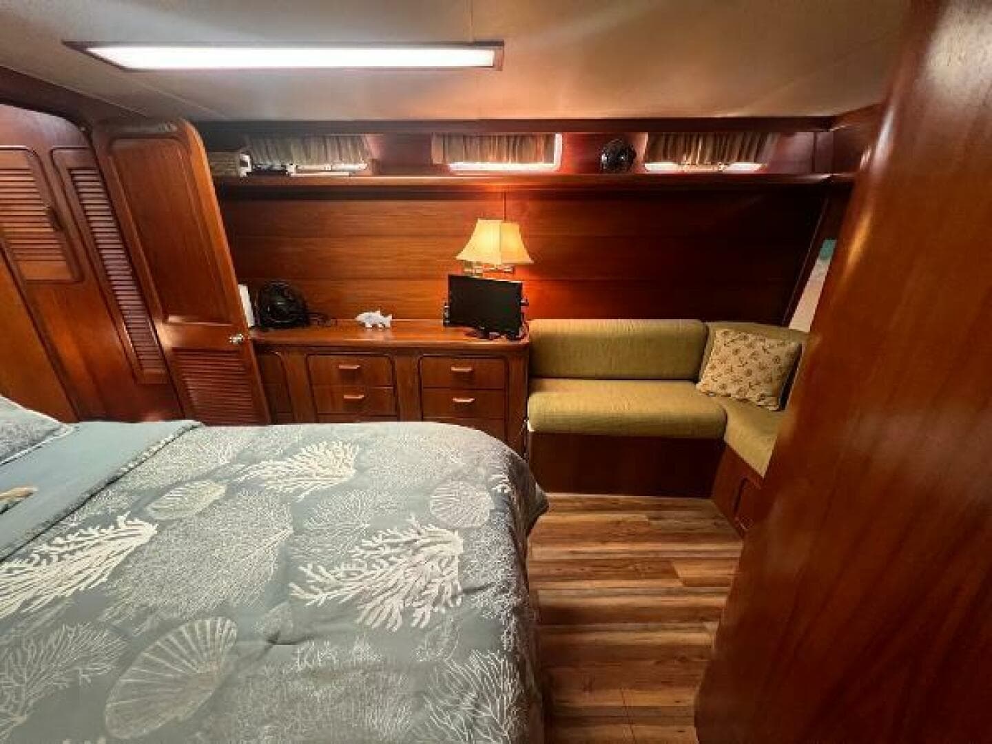 1986 Gulfstar 44 Aft Cabin MY