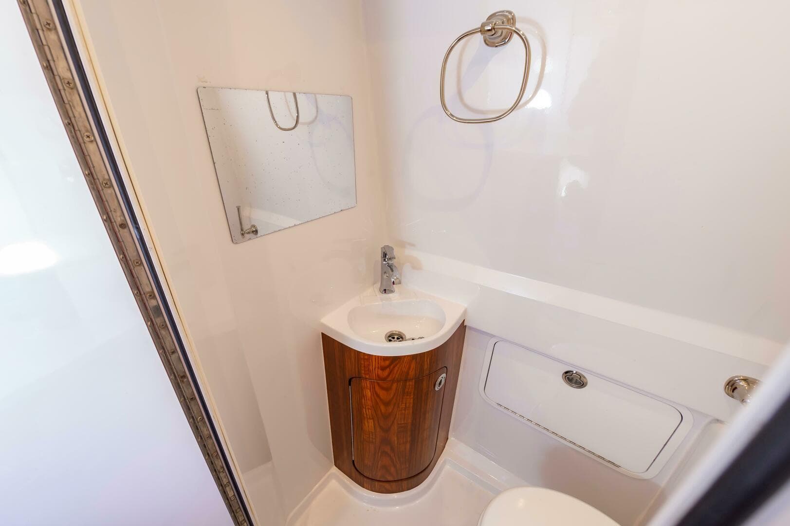 2024 Custom Carolina 38 CC