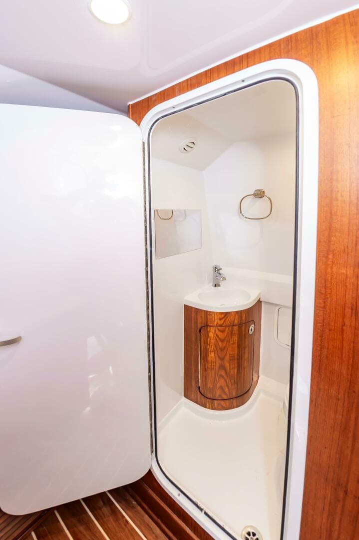 2024 Custom Carolina 38 CC