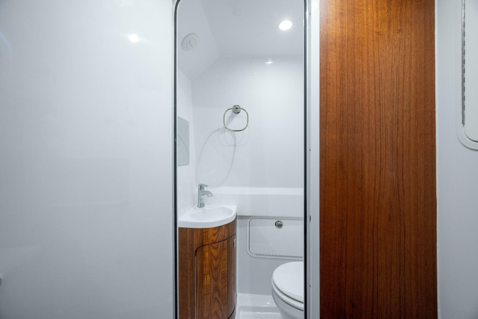 2024 Custom Carolina 38 CC