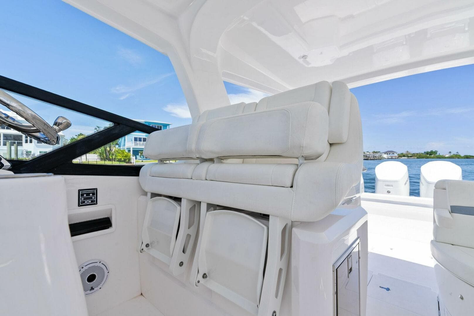 2022 Intrepid 438 Evolution