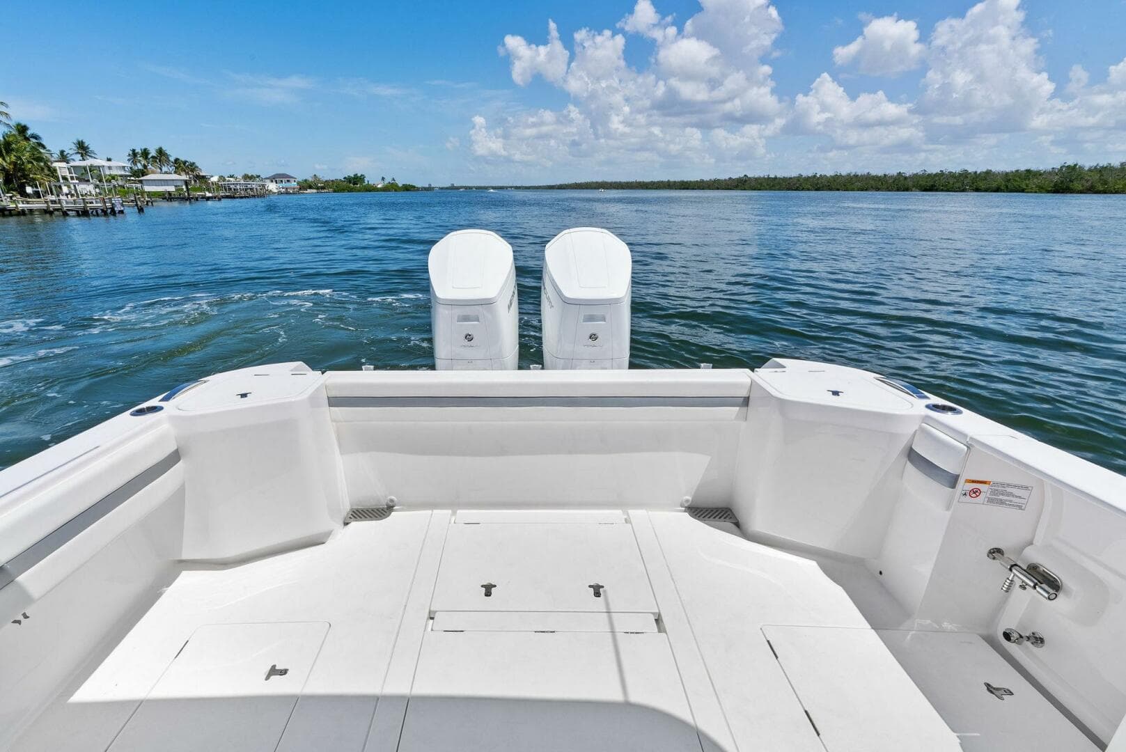 2022 Intrepid 438 Evolution