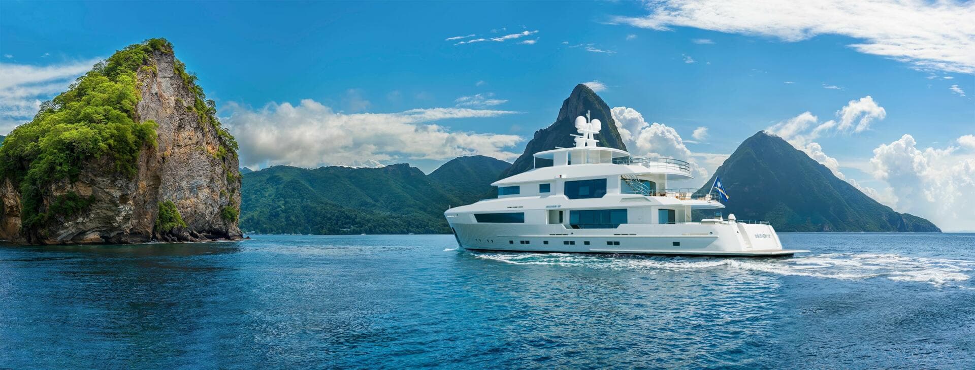 2027 Cheoy Lee Discovery 127