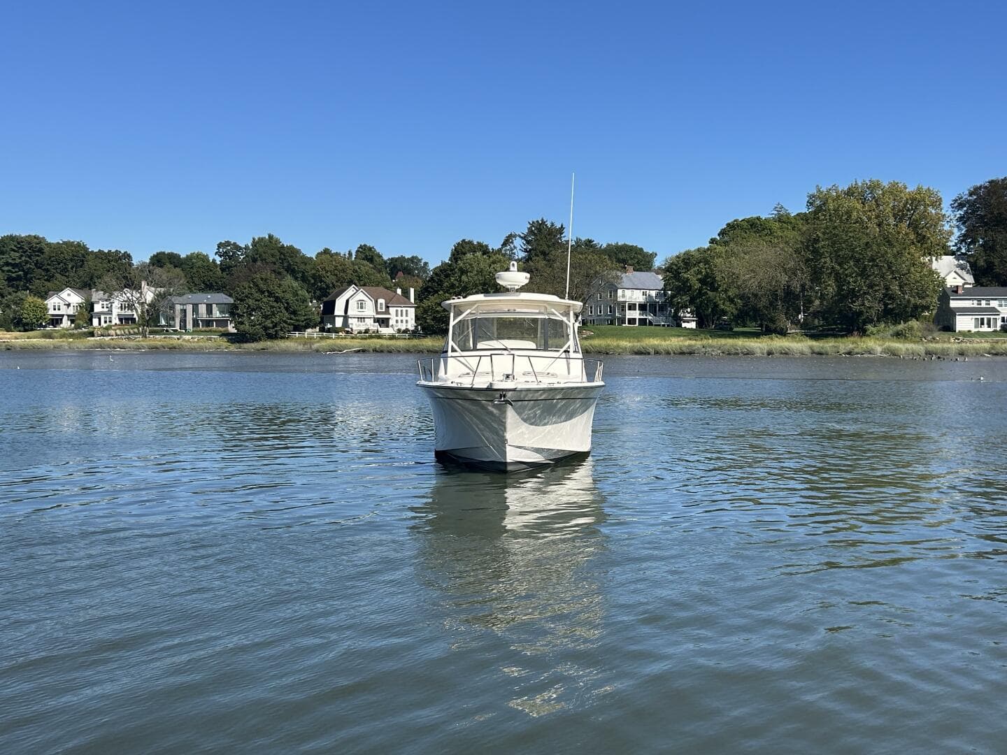 2016 Grady-White 330 Express