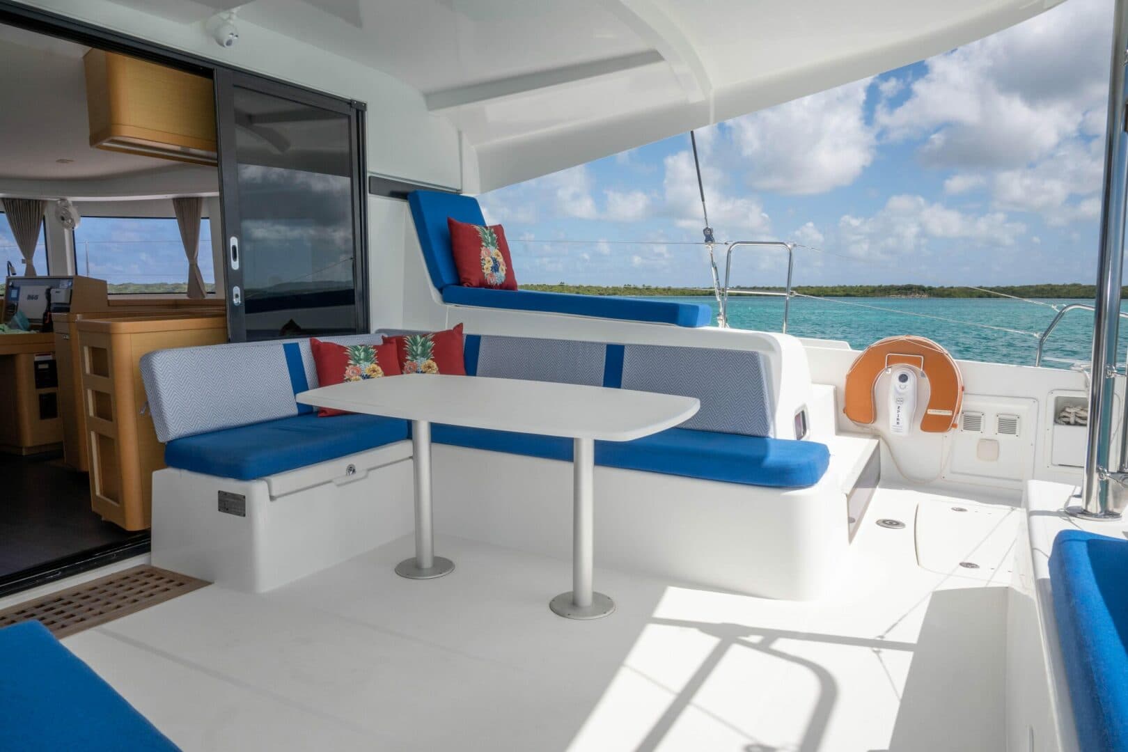 2018-lagoon-42-sail-9745888-20250414055727732-1_XLARGE.jpg