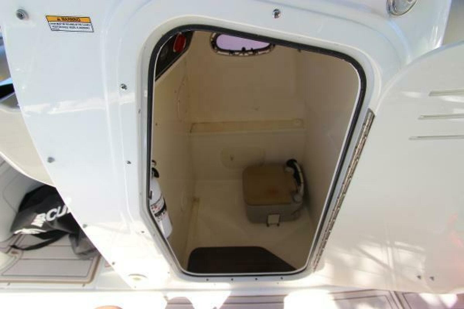 2017 Boston Whaler 270 Dauntless