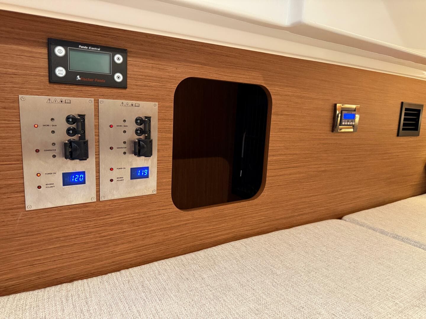 2022 Jeanneau NC 1095 Coupe