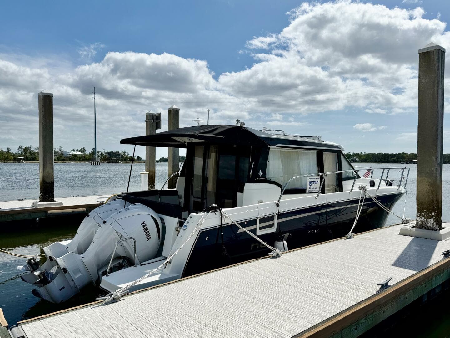 2022 Jeanneau NC 1095 Coupe