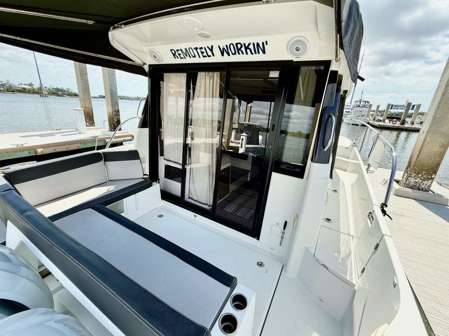 2022 Jeanneau NC 1095 Coupe