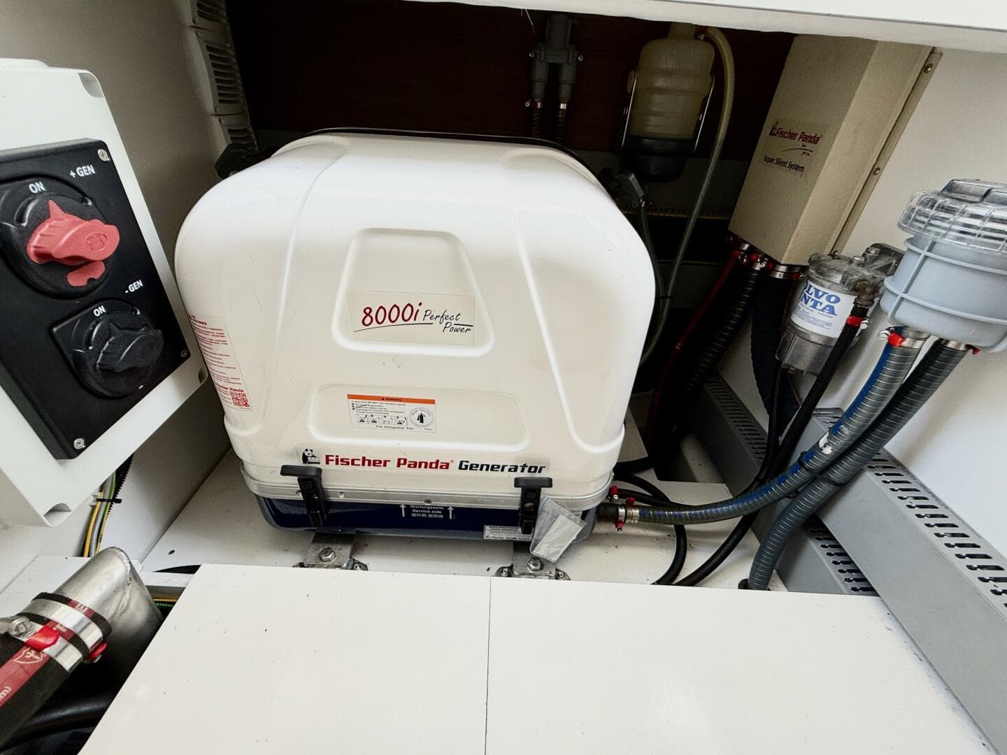 2022 Jeanneau NC 1095 Coupe