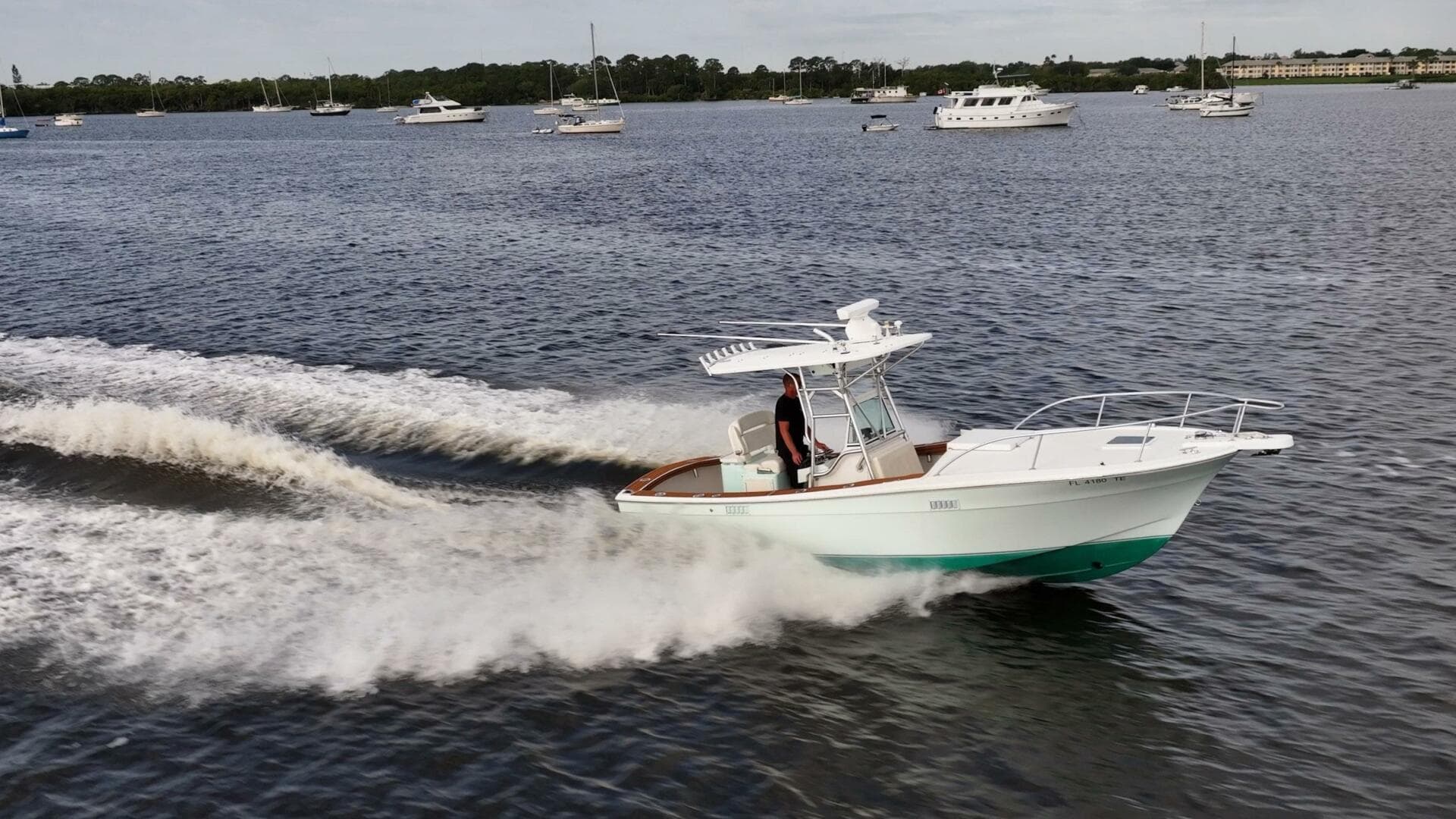 2009 Bimini 24 Center Console