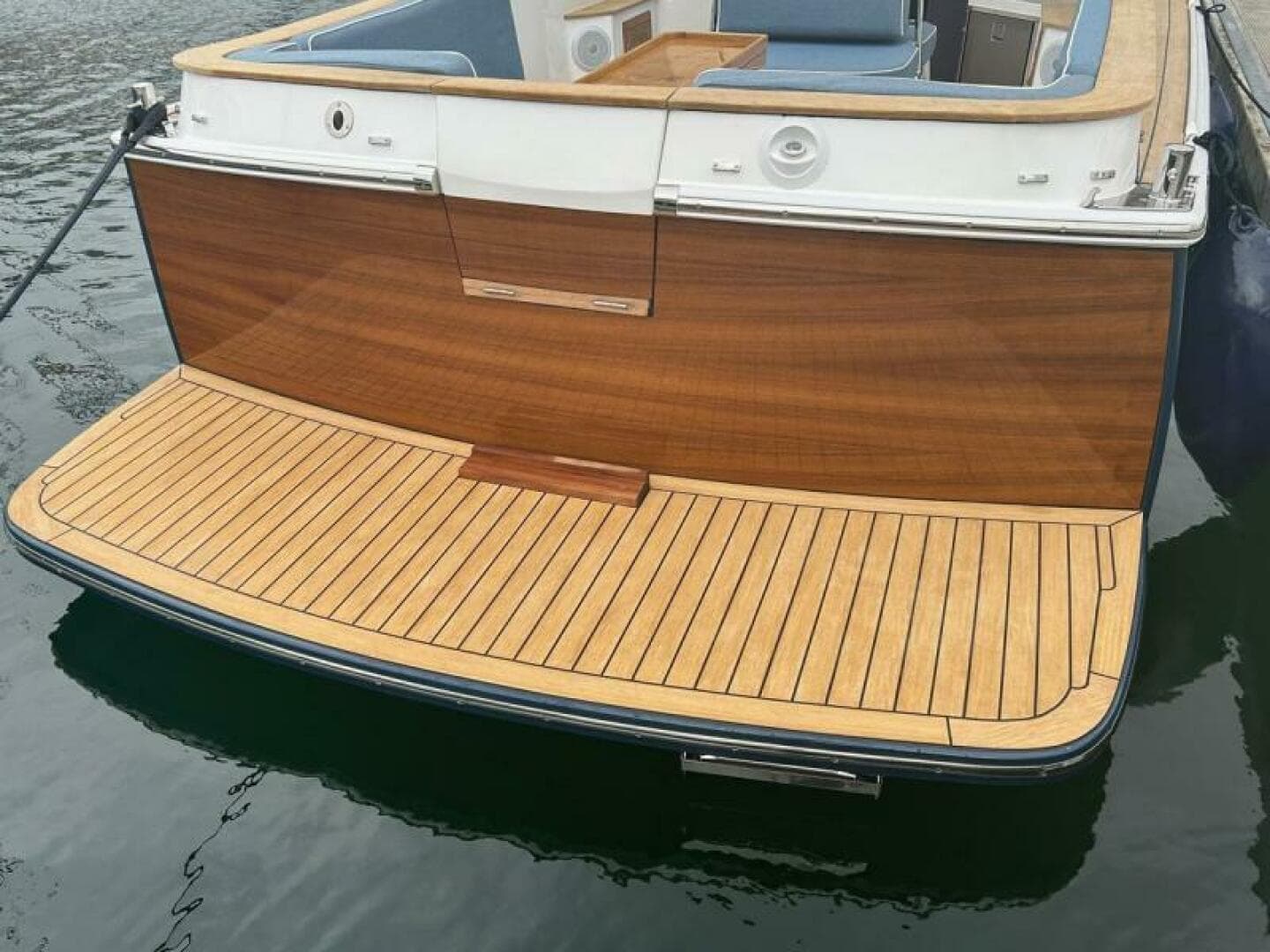 Transom and Swim Platform