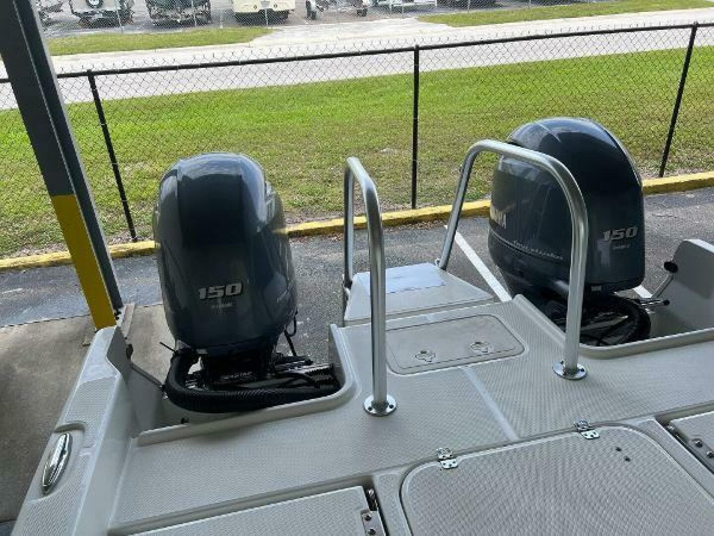 2022 World Cat 235 CC