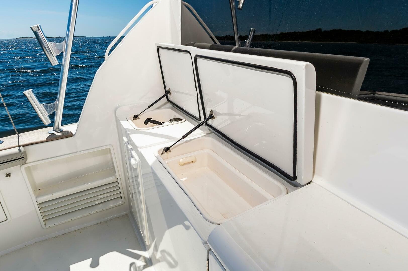 2000 Ocean 48 Supersport