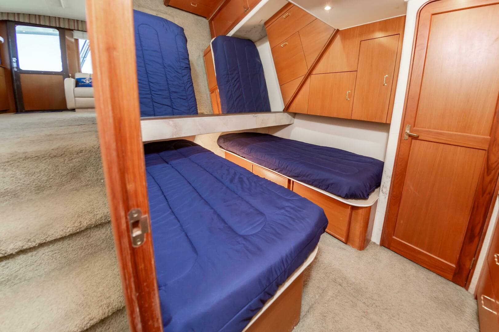 2000 Ocean 48 Supersport