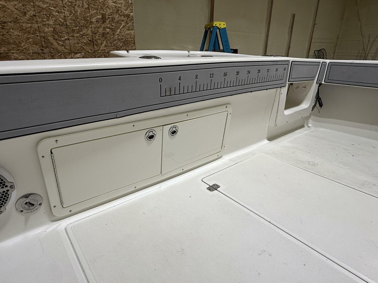 2011 SeaVee 340I Open