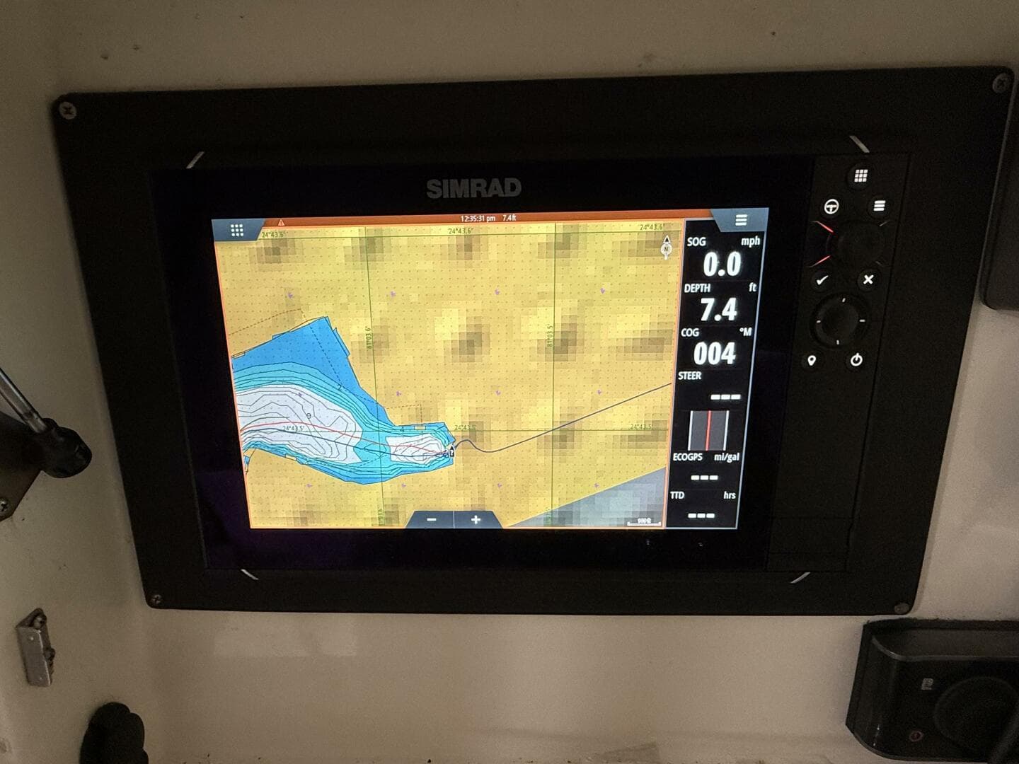 2011 SeaVee 340I Open