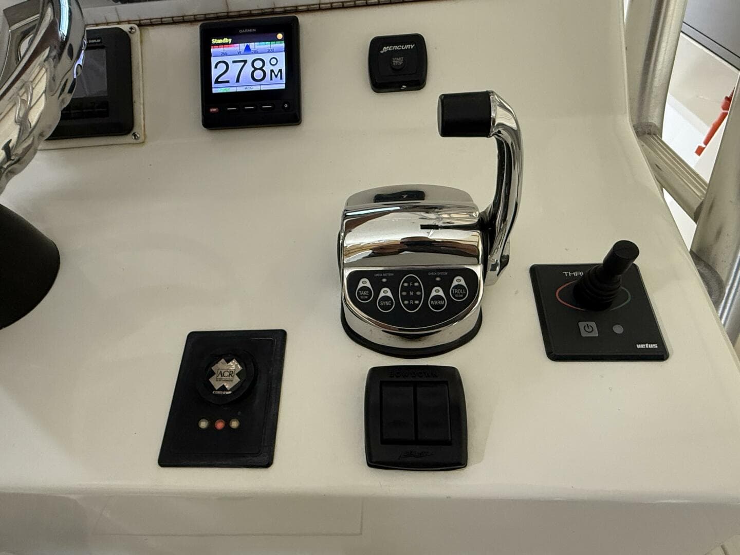 2011 SeaVee 340I Open