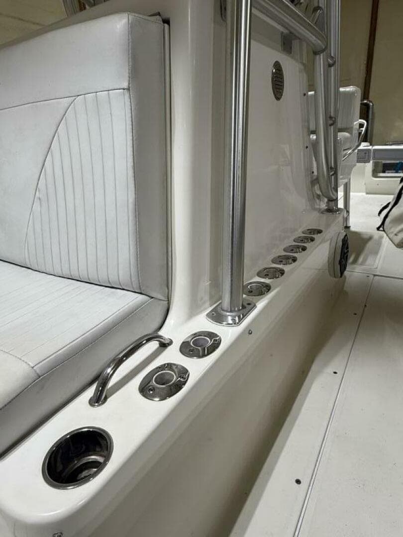 2011 SeaVee 340I Open