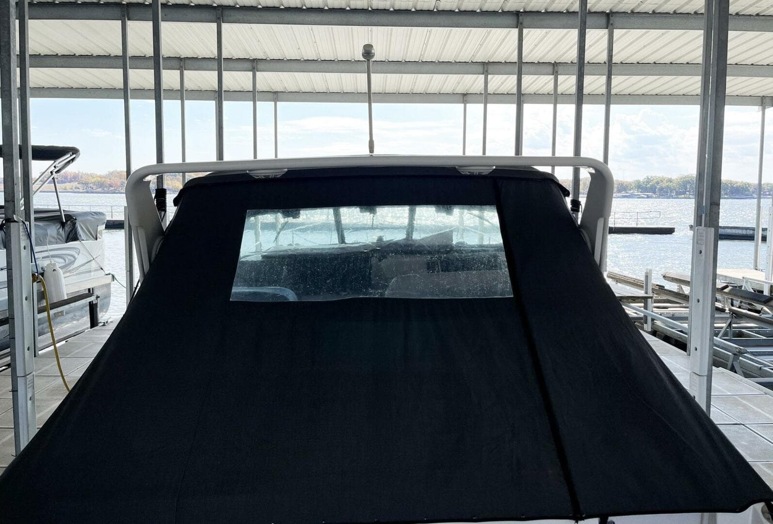 1994 Sea Ray 330 Express Cruiser