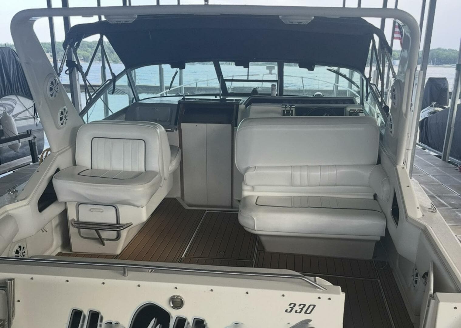 1994 Sea Ray 330 Express Cruiser