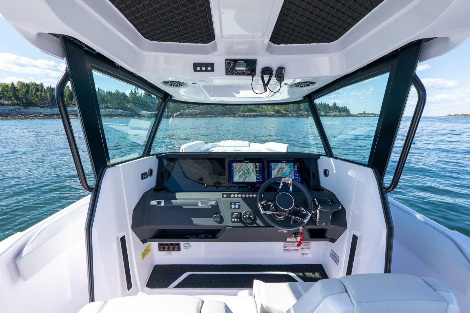 2025 Axopar CCX Center Console