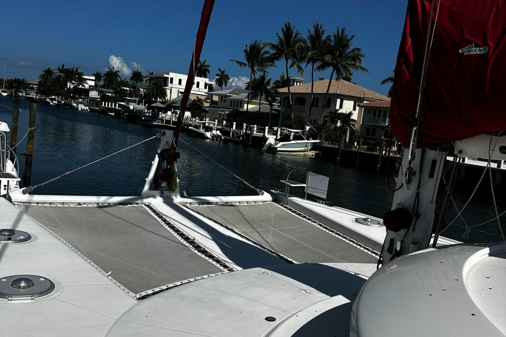 2008-fountaine-pajot-eleuthera-60-sail-9770348-20250515182226865-1_XLARGE.jpg