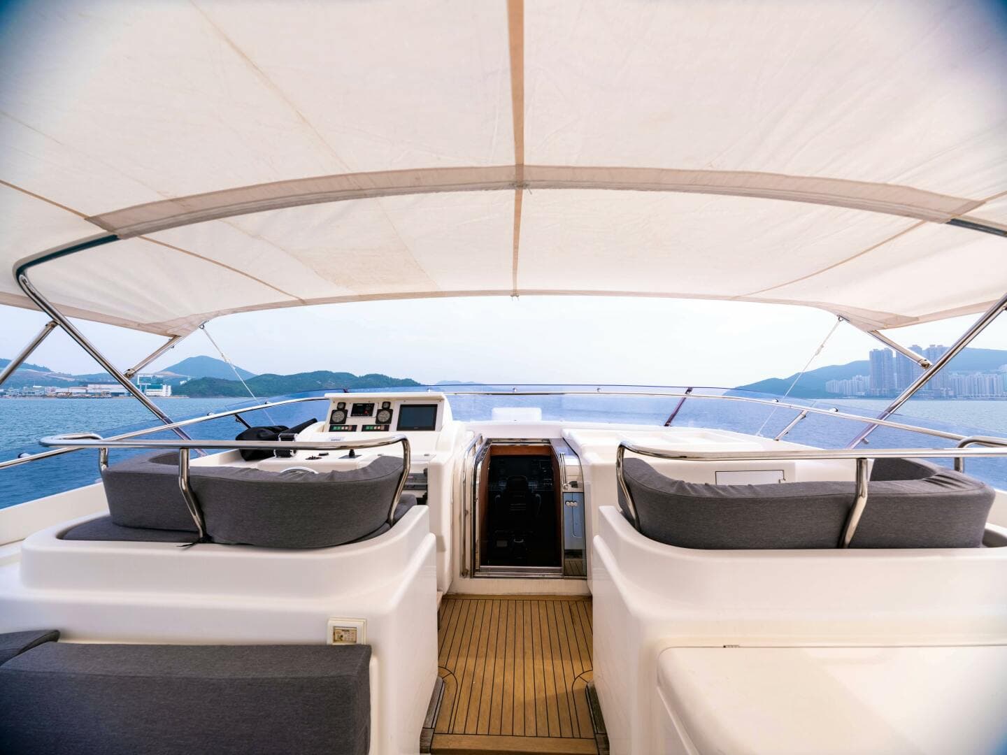 2005 Custom Line Custom Line 112