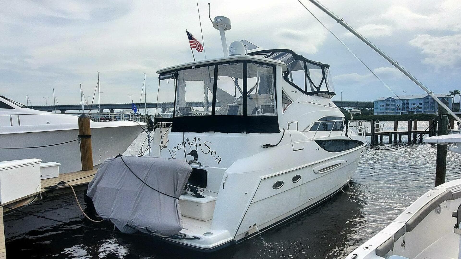 Starboard Stern Profile